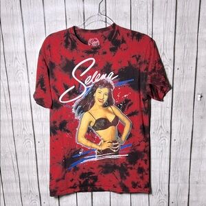 Selena tie dye distressed t-shirt size medium